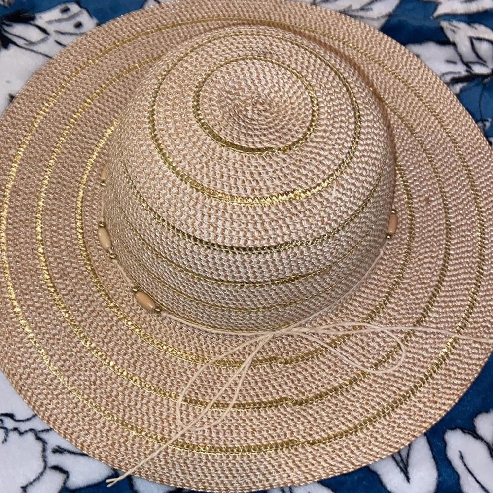 Hat, Chico’s - Picture 2 of 7